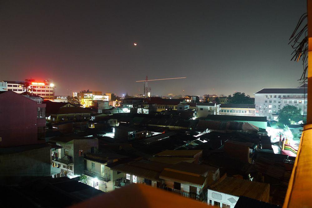 Me Mate Place Phnom Penh Eksteriør billede